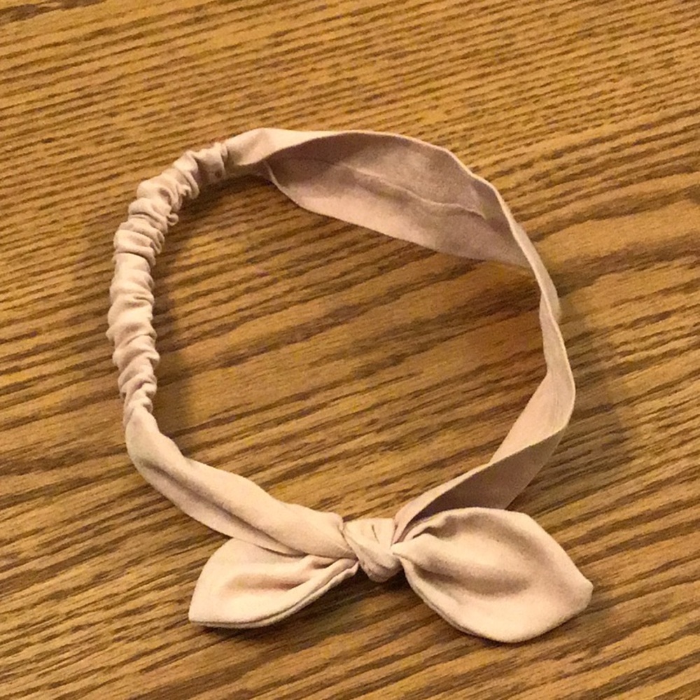 pale pink bow headband